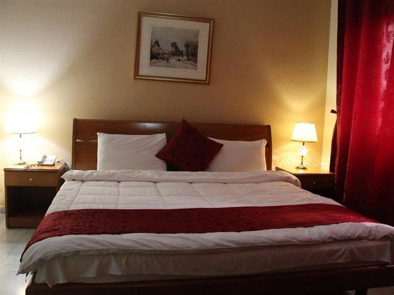 The Diplomat Hotell Beirut Eksteriør bilde